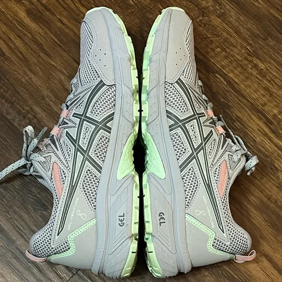 Grey ASICS sneakers. Gel-Venture 8. Women’s size 8. Great pre-owned condition - Picture 6 of 9